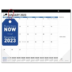 Desk Calendar 22×17 – Large Hanging and Desktop Calendar Pad for Executive, Teacher, Student and Busy Mom, Thick Paper Jumbo Daily Academic Block Yearly Family Calendar