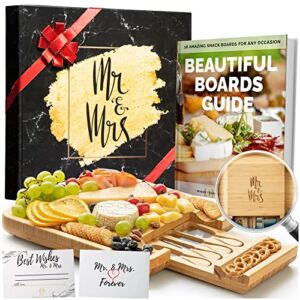 DELUXY Mr and Mrs Cheese Board – Perfect Christmas Gifts For Couples, Wedding Gifts For Couples Unique 2022, Bridal Shower Gifts For Bride, Anniversary, His and Hers, Couples Gifts For Husband & Wife