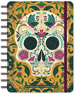 Sugar Skull 2023 Weekly Planner: On-the-Go 17-Month Calendar with Pocket (Aug 2022 – Dec 2023, 5″ x 7″ closed)