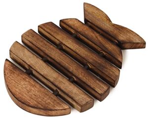 ETROVES 10 Inch Wooden Trivet Fish Shape for Hot Dishes Pot Pan Tea Pot Holders Modern Home Farmhouse Kitchen Counter Top Decor