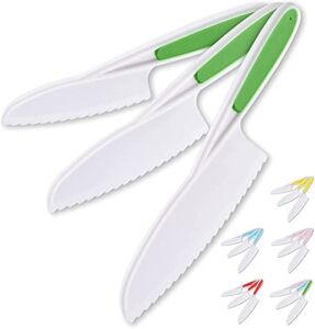 Zulay Kids Knife Set for Cooking and Cutting Fruits, Veggies & Cake – Perfect Starter Knife Set for Little Hands in the Kitchen – 3-Piece Nylon Knife for Kids – Fun & Safe Lettuce Knife (Green)